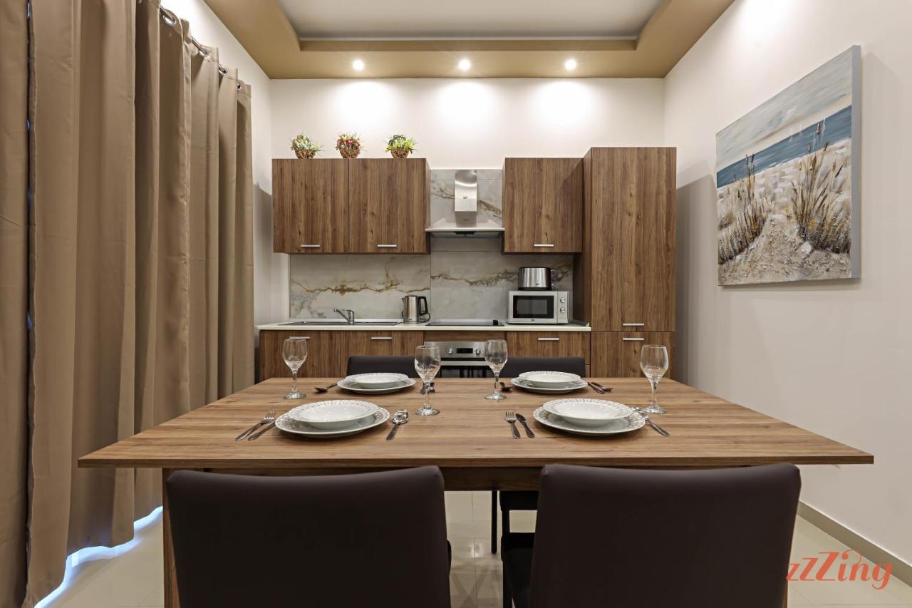 Luxurious Duplex Seafront Apt W Amazing Sea Views Birżebbuġa Extérieur photo